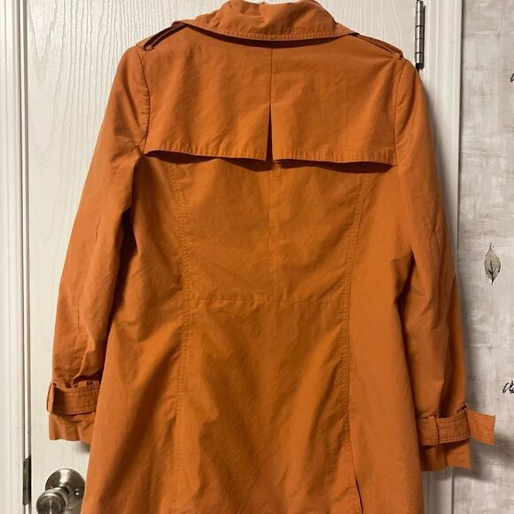 Speigel Light Weight Trench Coat - Picture 2 of 6